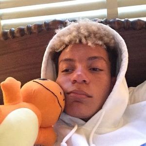 Meet your Posher, Devin